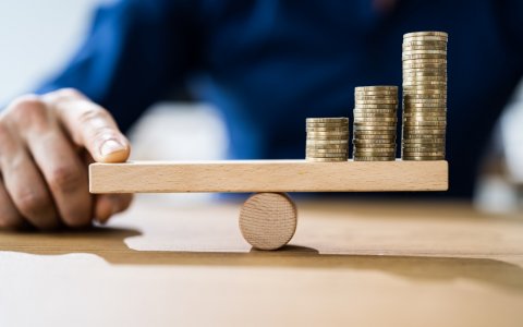 S_prijzen-stabiliseren-op-iets-ruimere-woningmarkt_shutterstock_1895847451